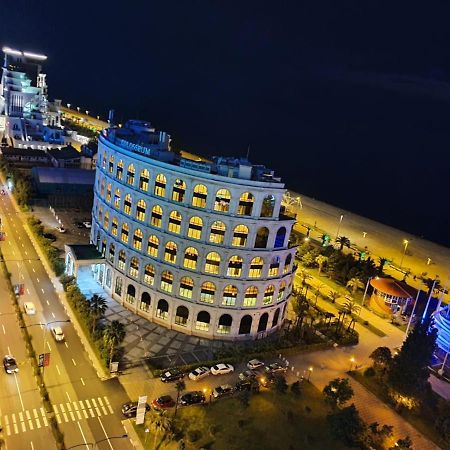 Luxury Apartments Batumi Eksteriør bilde