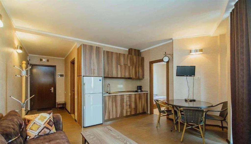 Luxury Apartments Batumi Eksteriør bilde